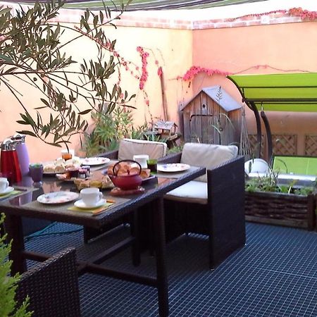 Autan Des Couleurs Bed and Breakfast Albi Buitenkant foto
